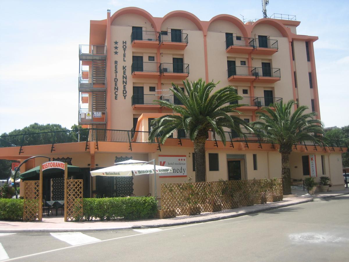 Hotel Kennedy Metaponto Exterior photo